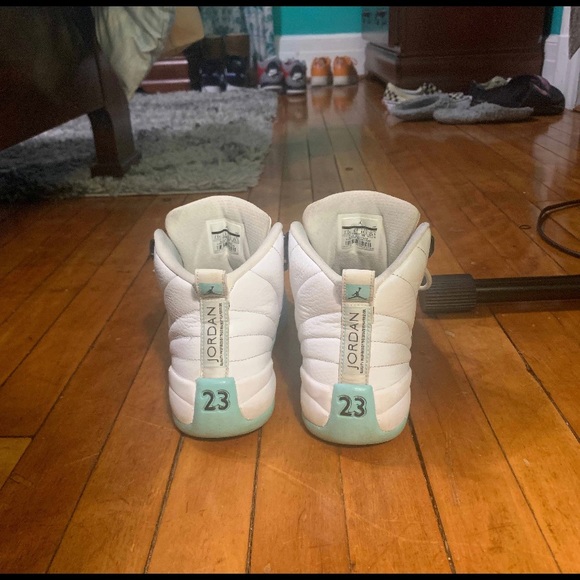 Air Jordan 12 GS ‘Light Aqua’ - Picture 5 of 10